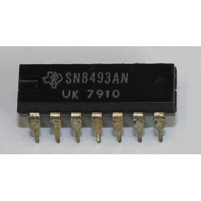 7493 negative edge-triggered 4-bit binary counter with clear