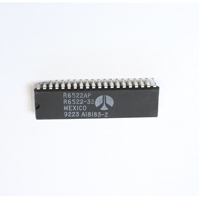 R6522-33 VIA Chip IC fr Commodore VC20   Floppy 1541 / 1571 MOS CSG CBM