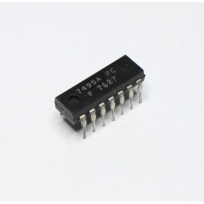 7495A 4-bit shift register with negative edge triggering and parallel access