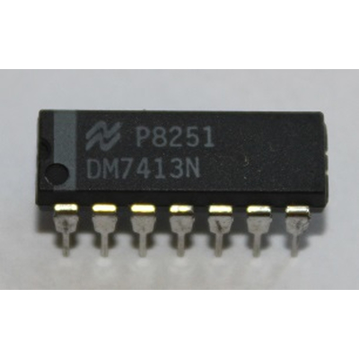 7413 / FLH351 dual Schmitt trigger 4-input NAND gate
