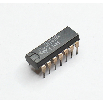 SN7410N Triple 3-input NAND gate, DIP14