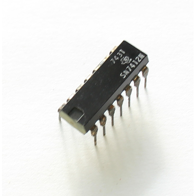 SN7412N NAND-Gatter 3-fach 3 Eing�nge DIP14