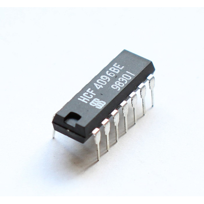 CD 4096 / HCF 4096BE Gated J-K master slave flip-flops with set and reset inputs, invert. / not invert