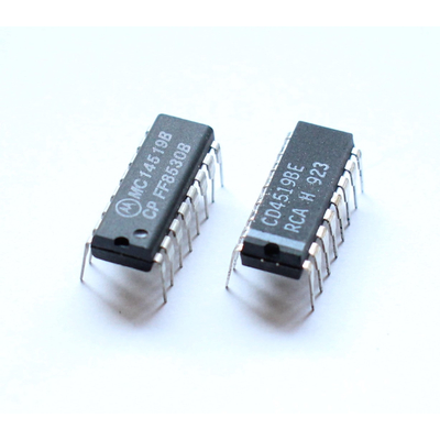CD 4519 4 shared addressable 2 bit Multiplexer /...