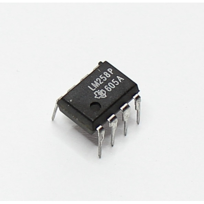 LM258P operational amplifier 700kHz DIP8