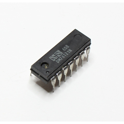 74121 Monostable Multivibrator mit Schmitt Trigger DIP14