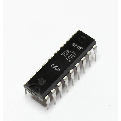 TDA1047 FM-ZF mit Demodulator DIP18