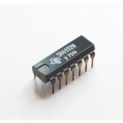 SN4932N Dual 8-bit shift register