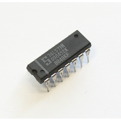74LS73 dual J-K flip-flop with clear