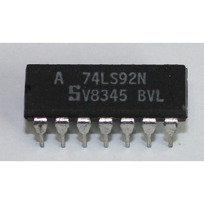 TTL 74LS92 negativ flankengetriggerter Division-durch-Zw�lf-Z�hler mit Clear