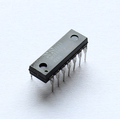 DM7495N 4-bit negative edge-triggered parallel Access...