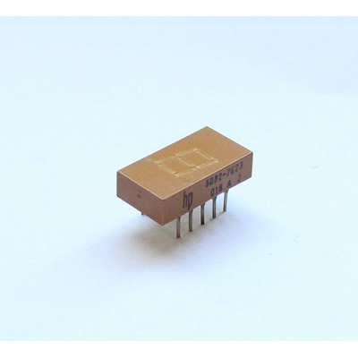 7 segment Display yellow com. Cathode - HP 5082 7623 16 A2