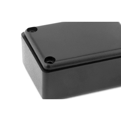 Universal Kunststoff Geh�use  27x 39x18mm schwarz