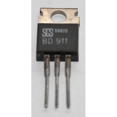 BD911 NPN 100V 15A 90W TO220
