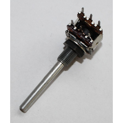 Potentiometer stereo   4,7K  lin 4mm