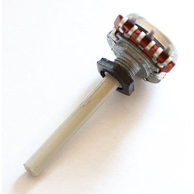 Potentiometer mono     4,7K lin 4mm plastic shaft Omeg