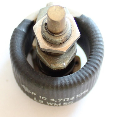 Ceramic wire potentiometer    4.7? 10W 10% L3 WM50