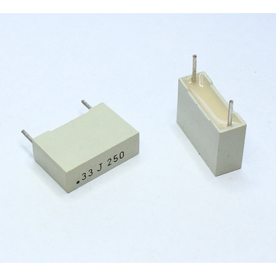 Folienkondensator   0,33�F 250V 10%