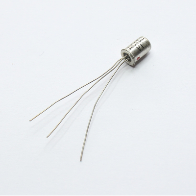 AC153 VI PNP 32V 2A 1W TO1