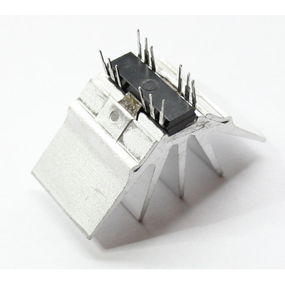 A210K  6W NF Audio Verst�rker  mit K�hlk�rper
