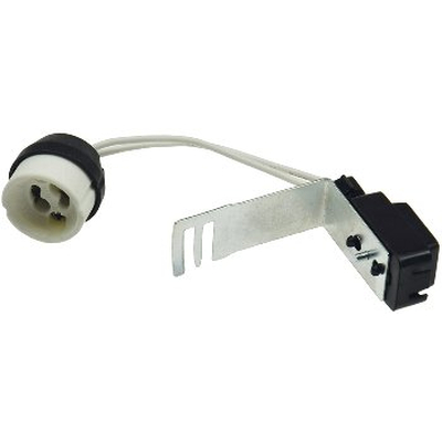 GU10 lamp holder with strain relief