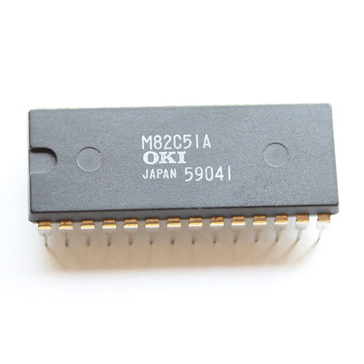 M82C51A   Universal Synchronus Asynchronus Receiver...