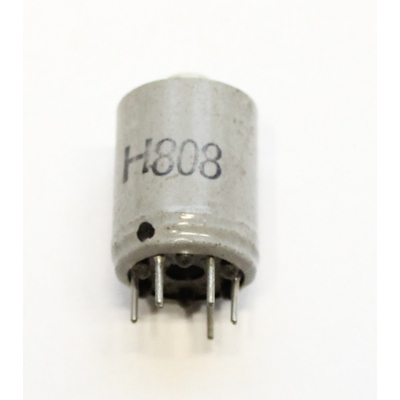 H808