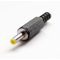 DC-Stecker 4,0 / 1,7 mm Kunststoff mit Knickschutz