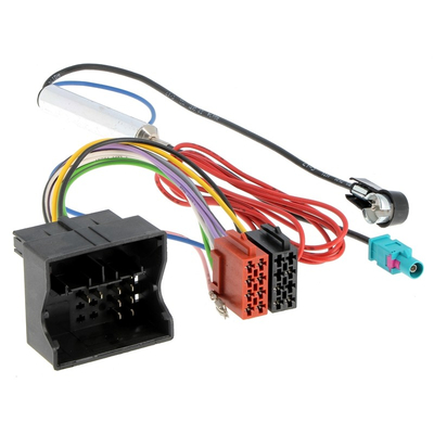 Radio adapter AUDI Quadlock - ISO + phantom adapter FAKRA - ISO