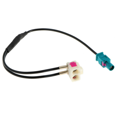 Antenna adapter with 90� double FAKRA(F) to 2x FAKRA(M)