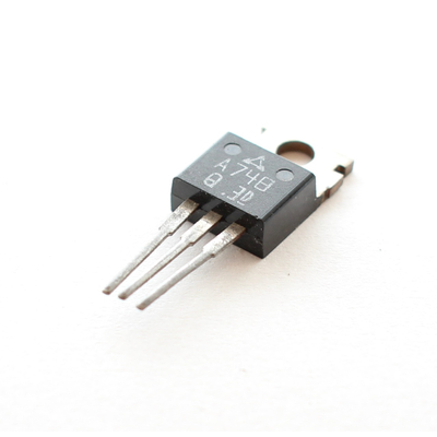 2SA 748 PNP 70V 3A 15W TO220AB