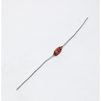 Fixed inductor axial 680�H
