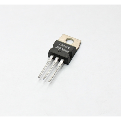 L7905CV  5V 1,5 A Negativ Spannungsregler TO220