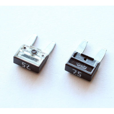 Automotive Mini blade fuse  7,5A