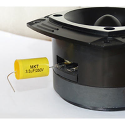 Titan Ringstrahler 100 Wmax / 8 Ohm inkl. 3,3uf MKT Kondensator f�r Direktanschluss