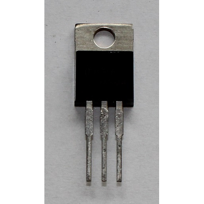 2SB 882 PNP 70V 10A 40W TO220