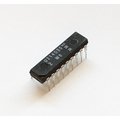 U214D30 1K � 4bit statischer RAM
