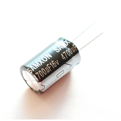 Electrolytic capacitor   4700�f  16V 105�C