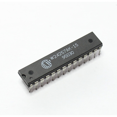 W24257AK-15 CMOS SRAM 256K-bit Static Random Access Memory DIP28