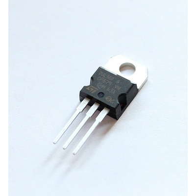 BUL 38D NPN 450V 5A 80W TO220