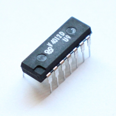 V4012 Two NAND gates with 4 inputs each