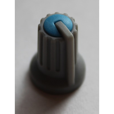 Drehknopf für gezahnte Achsen 6mm blau