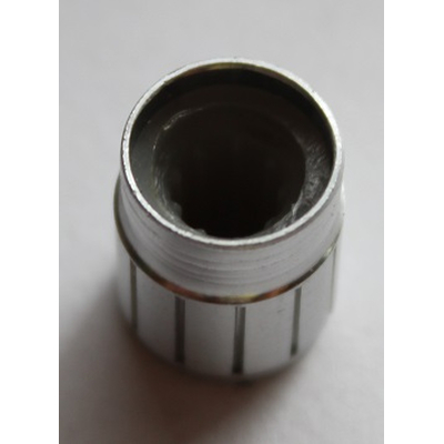 Drehknopf f�r geriffelte 6 mm Achsen 13 x 17mm silber