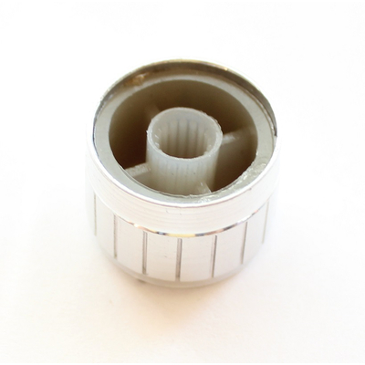 Drehknopf f�r geriffelte 6mm Achsen 26 x 17mm silber