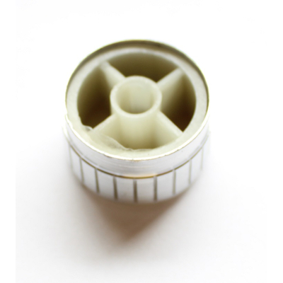 Knob for knurled 6mm axles 30 x 17mm silver
