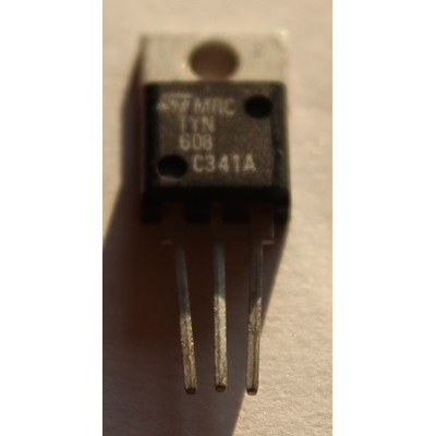TYN 608 Thyristor 600V 8A Igt=15mA TO220