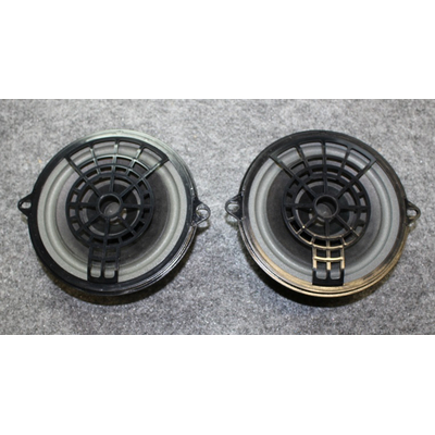 Renault initial speaker pair 281447447RR Blaupunkt
