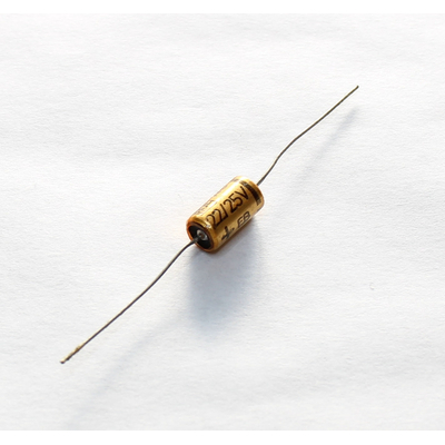 Electrolytic capacitor   22�f  25V Roe